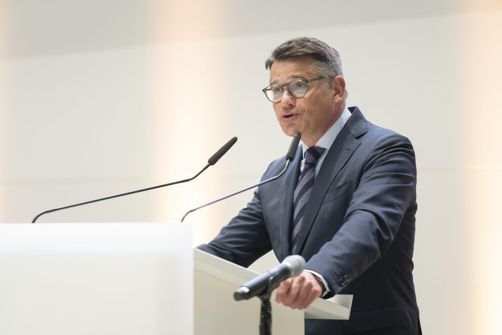 Spendenveranstaltung in der DVAG am 23. April 2025