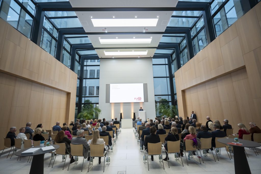 Spendenveranstaltung in der DVAG am 23. April 2025